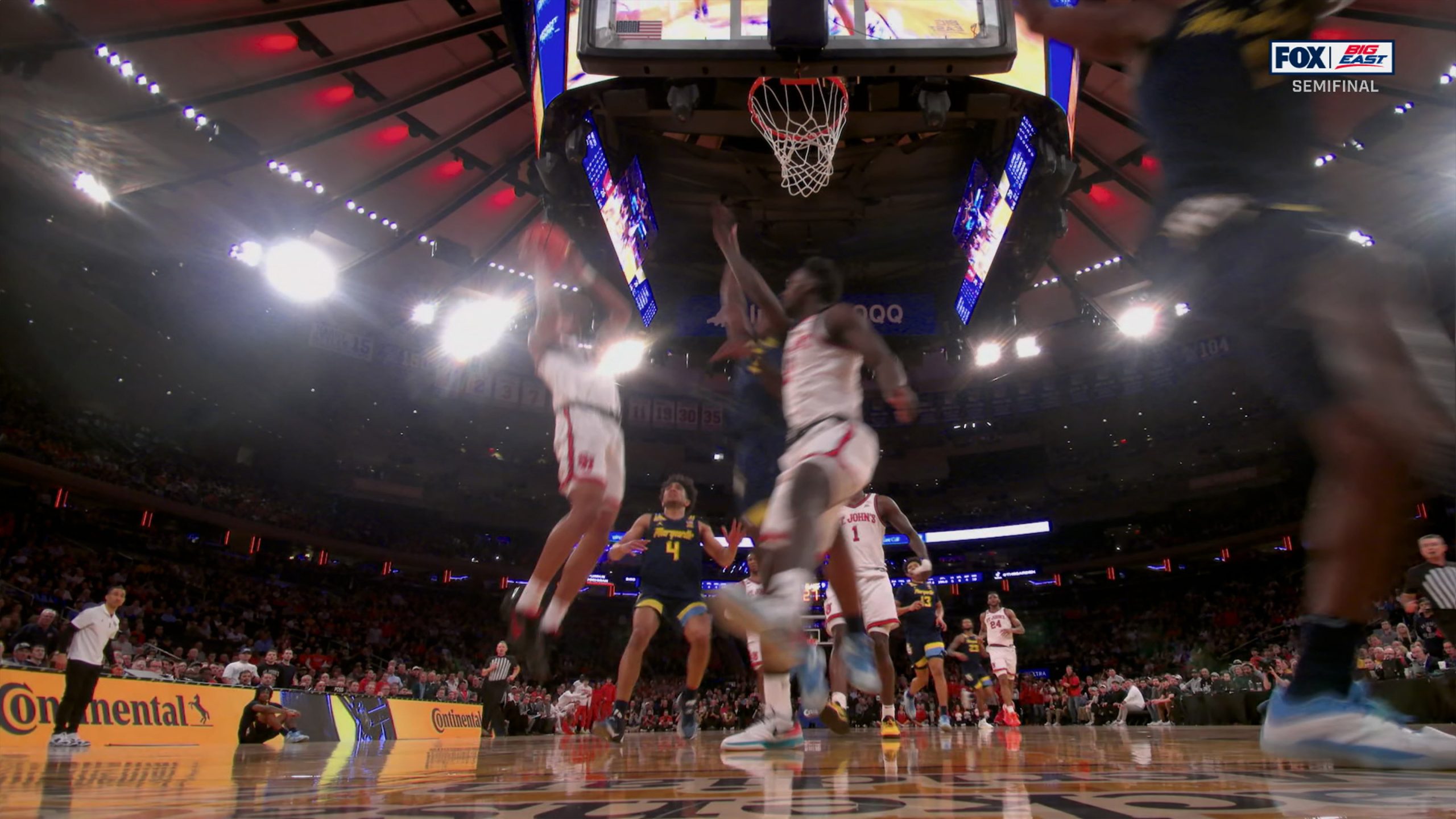 St. John's RJ Luis finishes alley-oop and-1 to trim deficit against Marquette