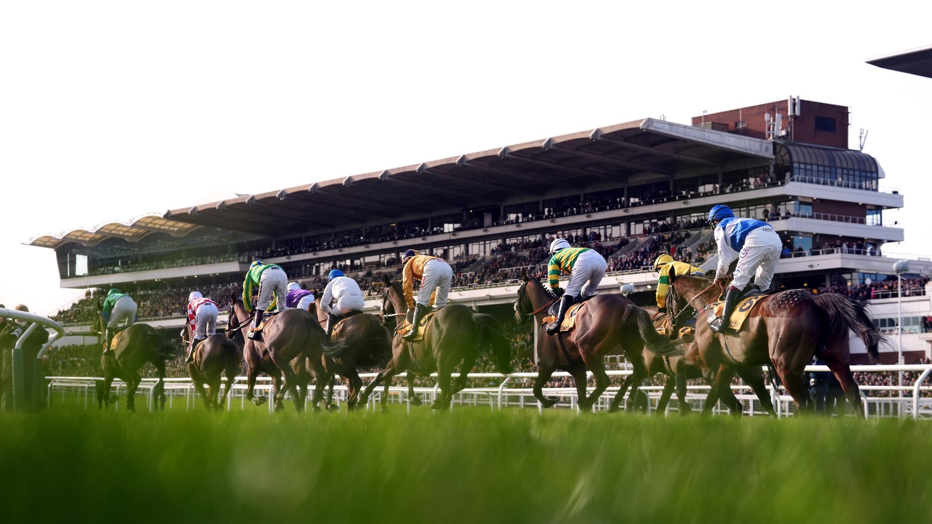 Today’s Racecards | Sky Sports Horse Racing